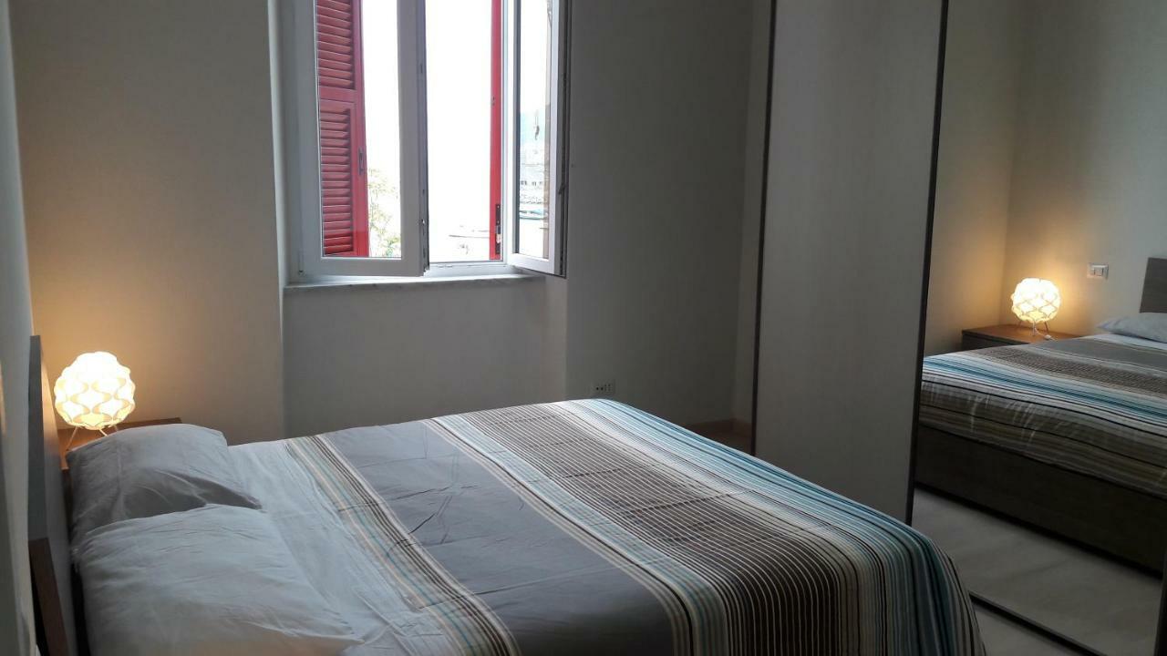 Residenza Lux Fronte Mare Lejlighed Vado Ligure Eksteriør billede